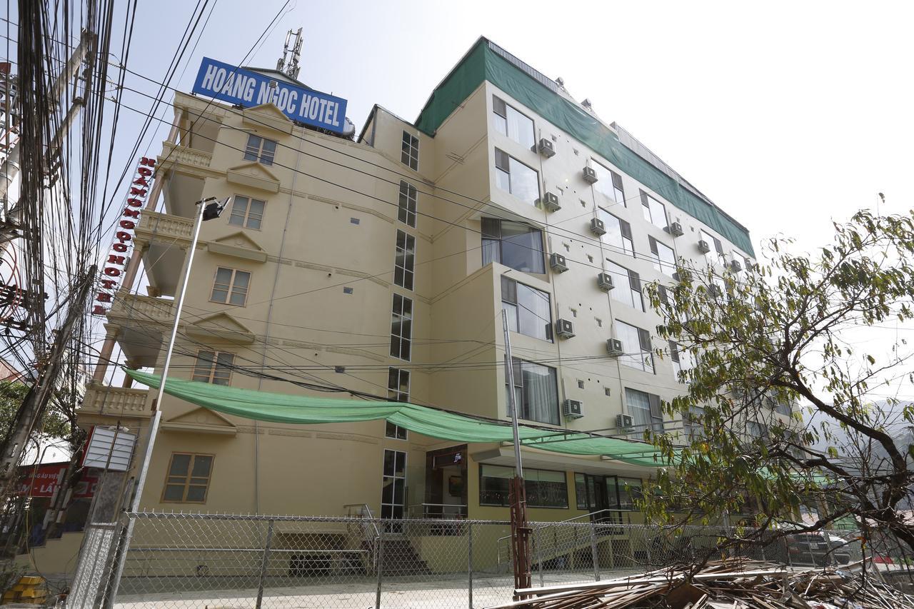 Khách sạn Hoàng Ngọc Đồng Văn Ngoại thất bức ảnh